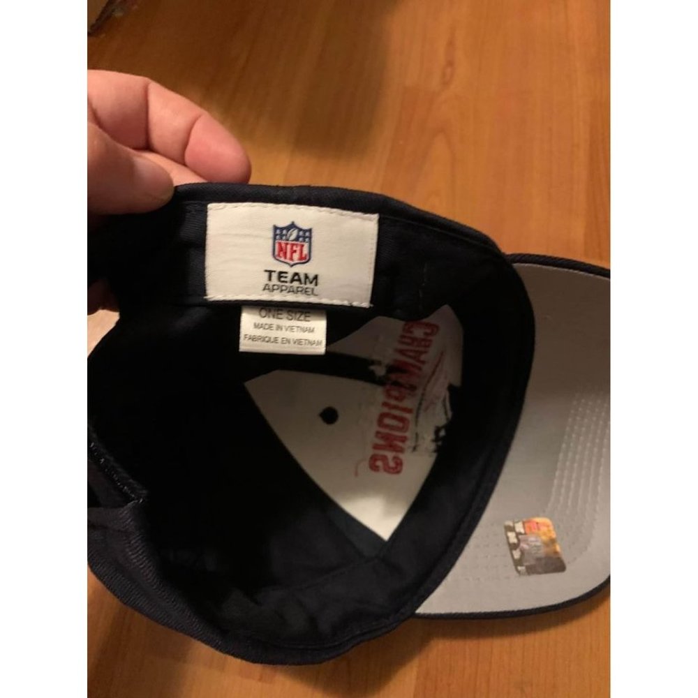 NFL New England Patriots 2016 AFC Champions Hat - Picture 2 of 3